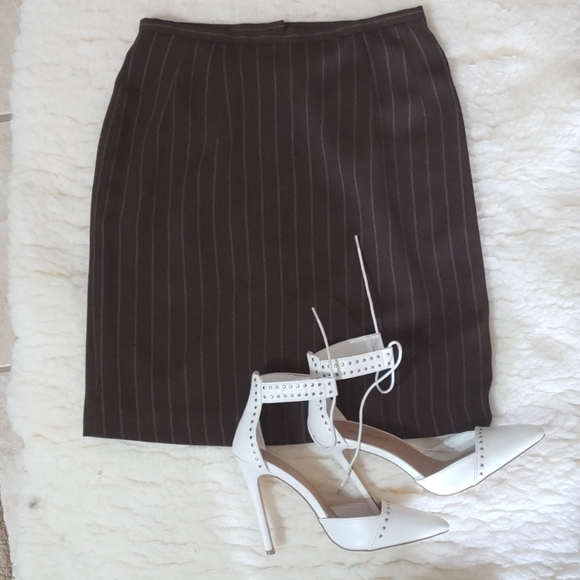 Harve Bernard Brown & White Pin Stripe Skirt - Picture 2 of 4